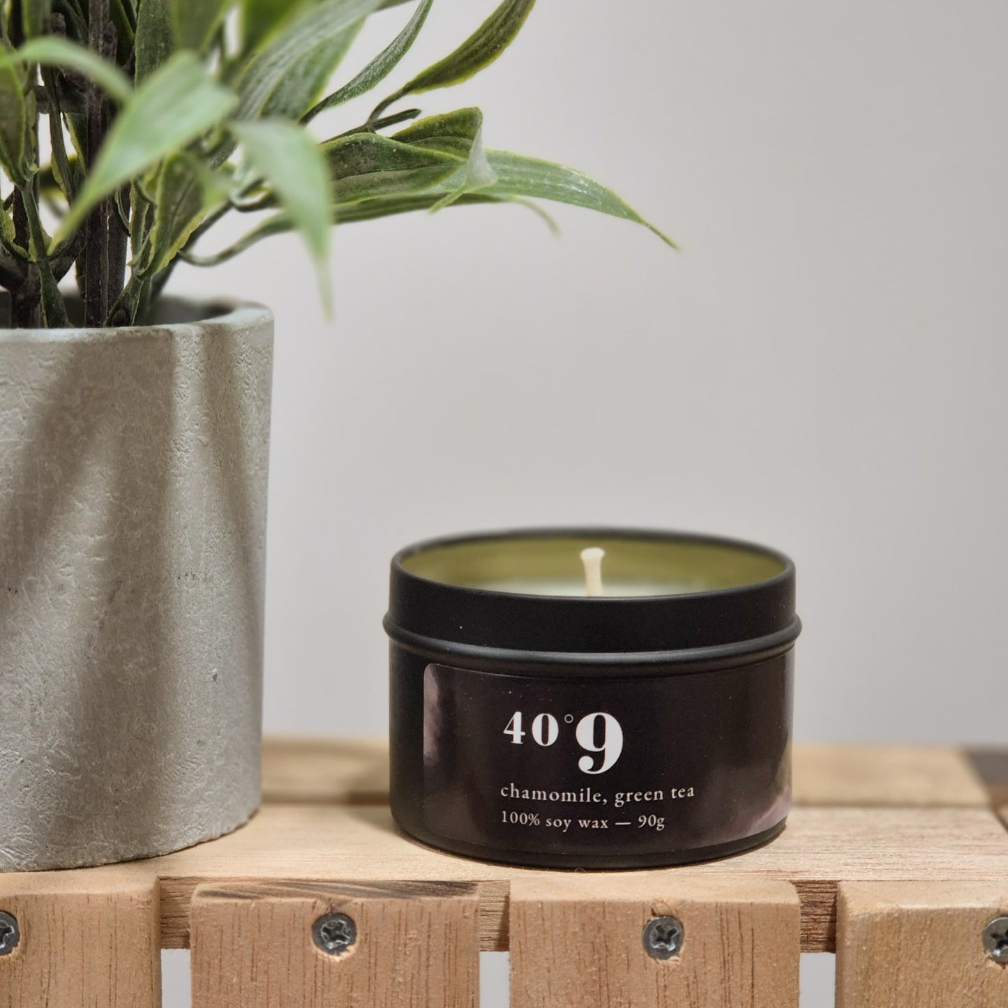 40°9 Chamomile Green Tea Scented Candle - 90g